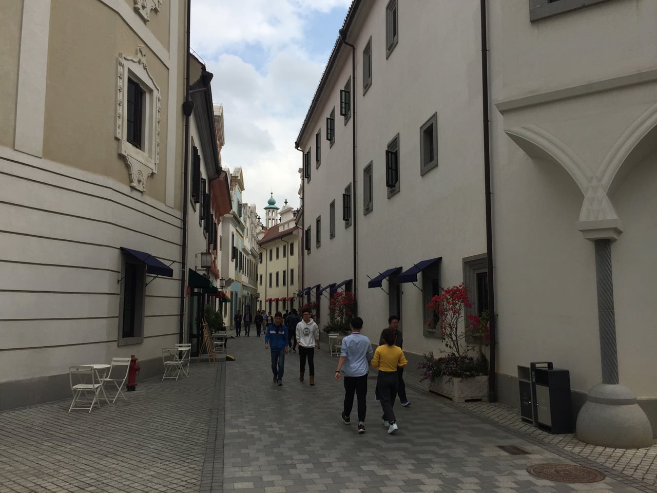 Jak vypadá sídlo Huawei v Číně (Shenzhen, Dongguan, Šanghaj)