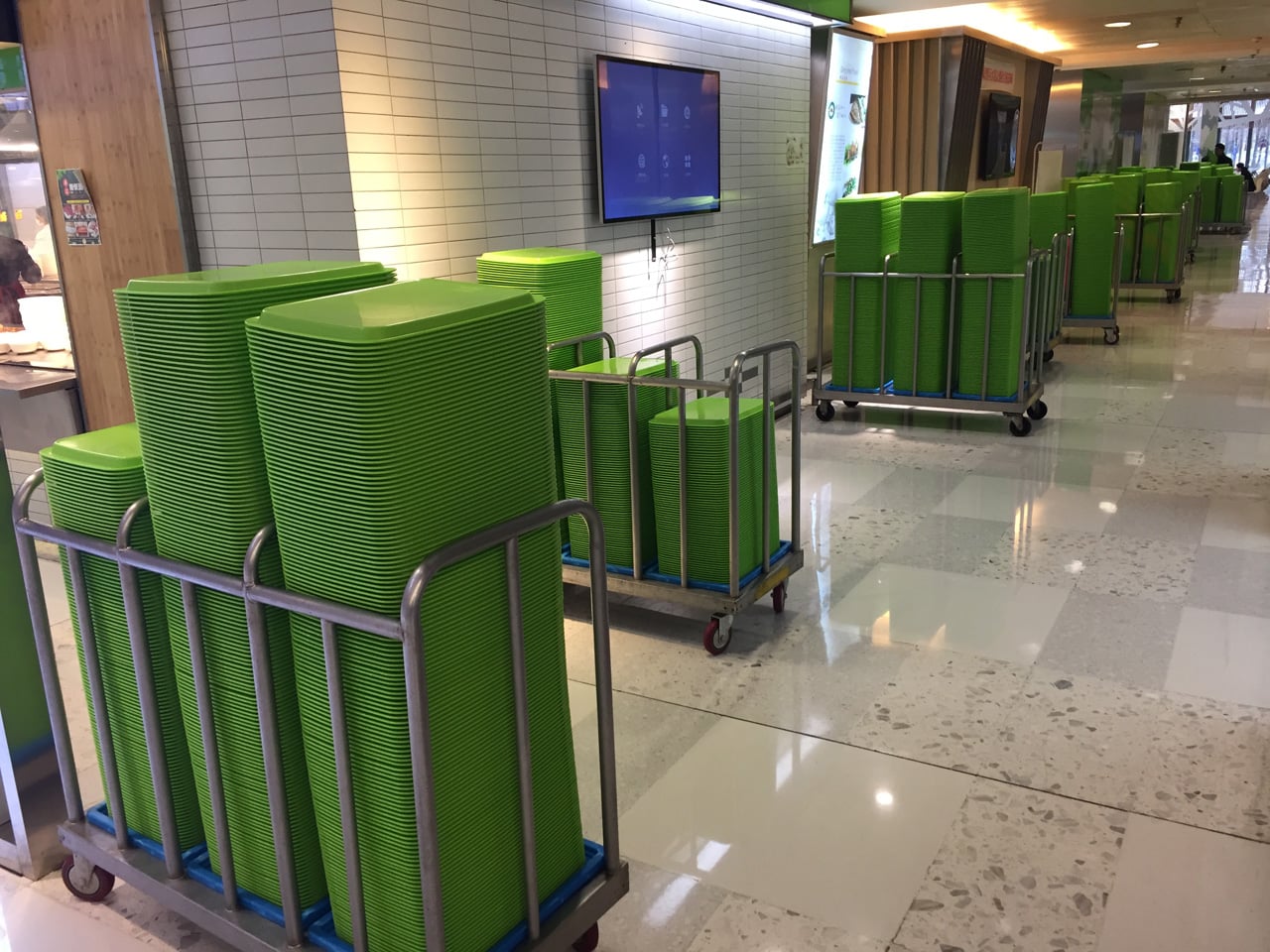 Jak vypadá sídlo Huawei v Číně (Shenzhen, Dongguan, Šanghaj)