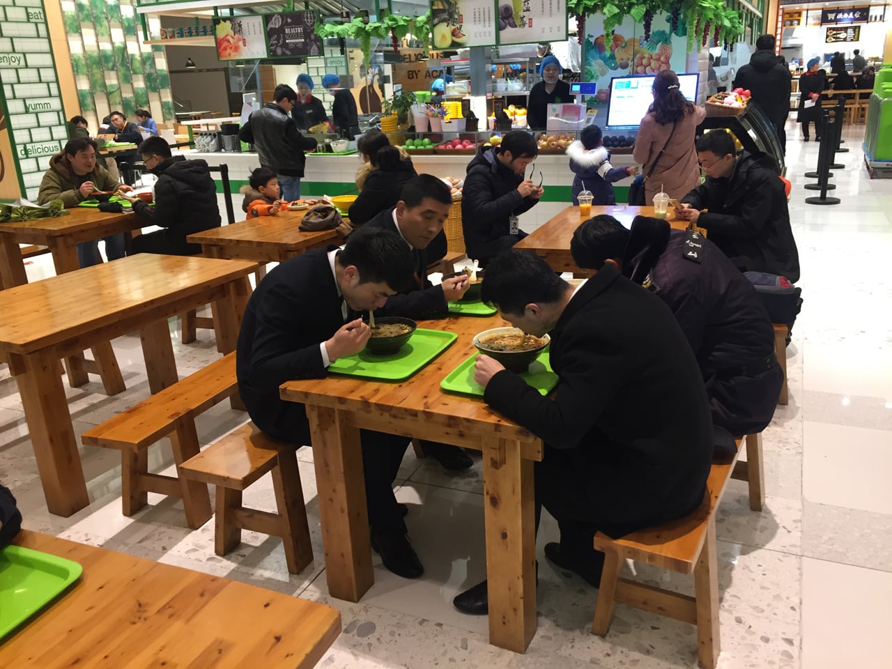 Jak vypadá sídlo Huawei v Číně (Shenzhen, Dongguan, Šanghaj)