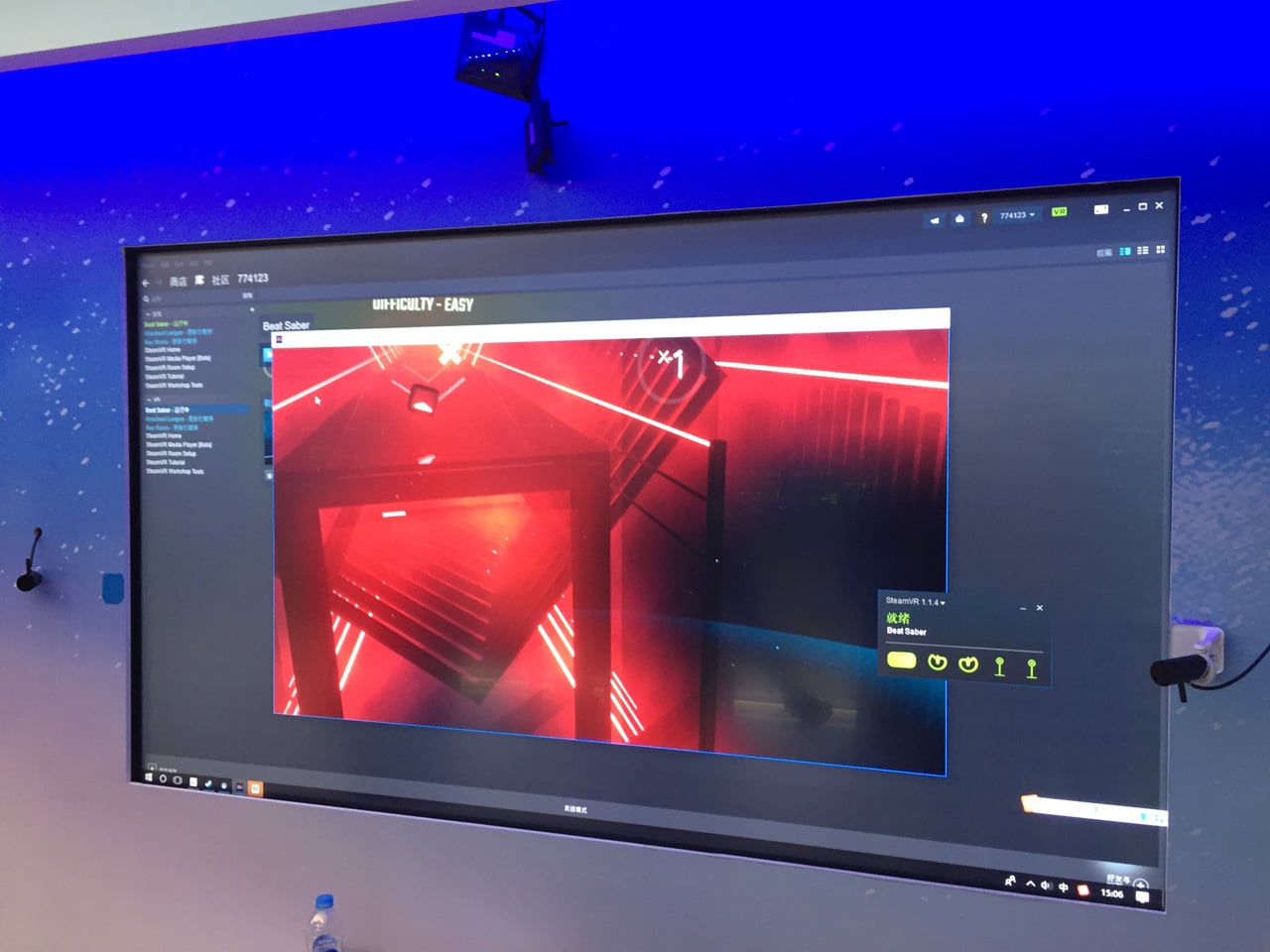 Demonstrace streamování VR z cloudu na české hře Beat Saber