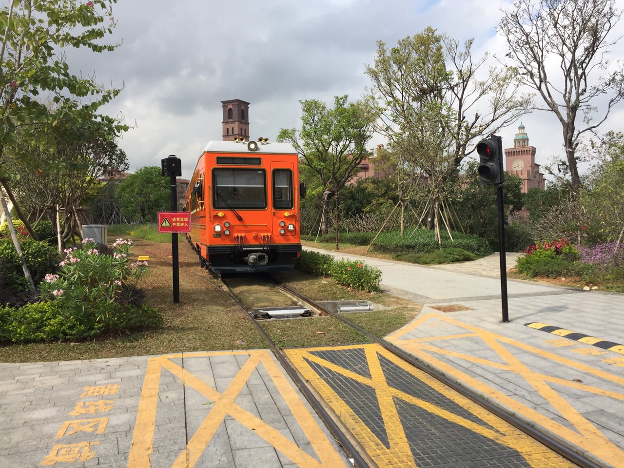 Jak vypadá sídlo Huawei v Číně (Shenzhen, Dongguan, Šanghaj)