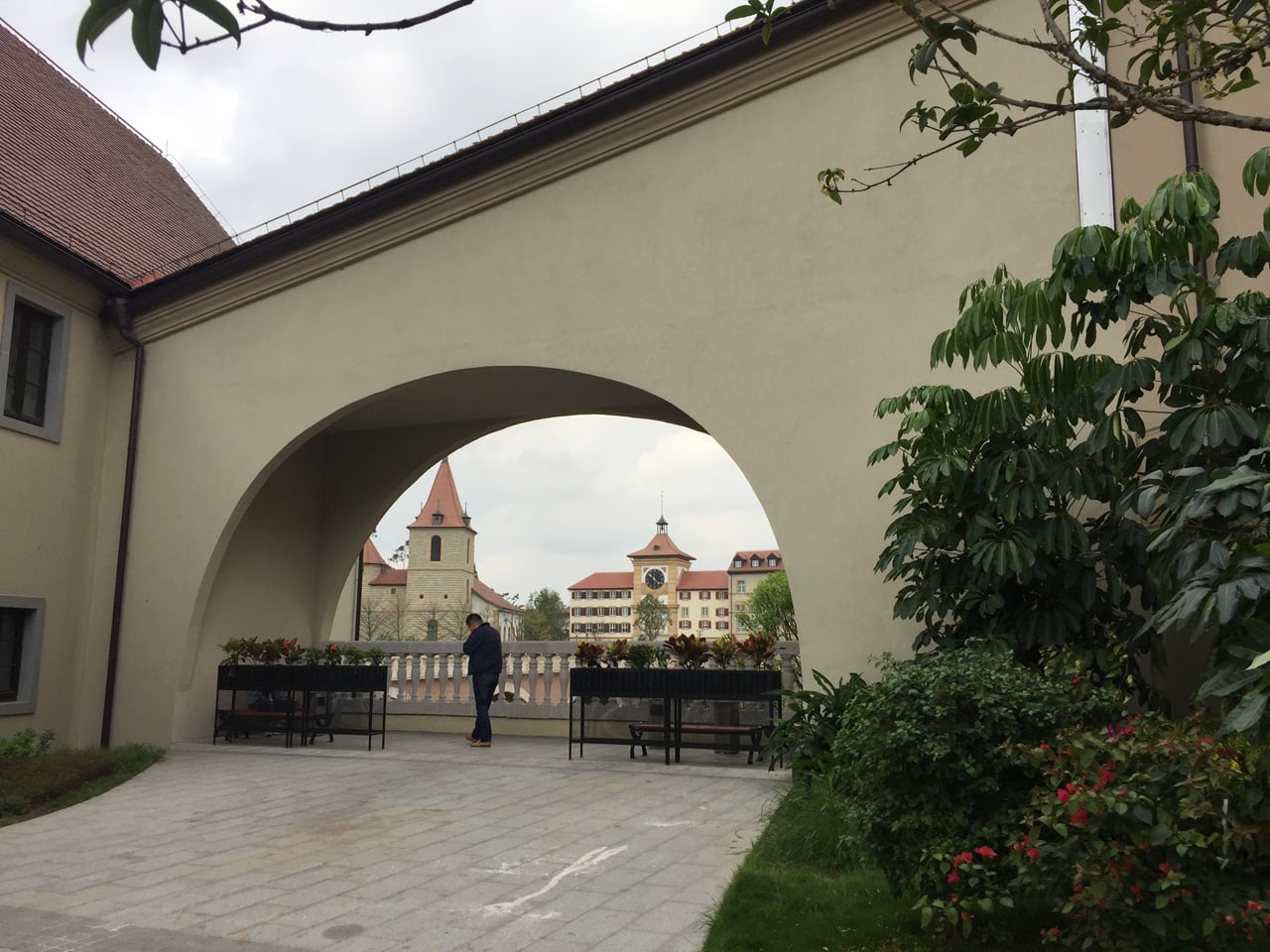 Jak vypadá sídlo Huawei v Číně (Shenzhen, Dongguan, Šanghaj)