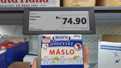 Náhledový obrázek - Máslo za sedmdesát. Za vysokou cenu mohou hlavně obchody, tvrdí výrobci