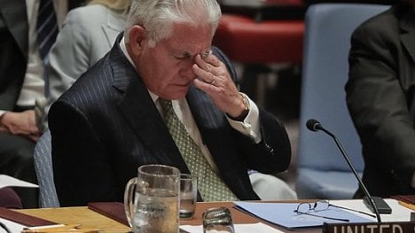 Náhledový obrázek - Tillerson chce dál řešit spor s KLDR diplomaticky