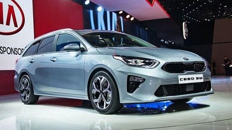 Náhledový obrázek - Ženeva 2018: Nová Kia Ceed SW je velké kombi, které dokáže porazit i Škodu Octavia