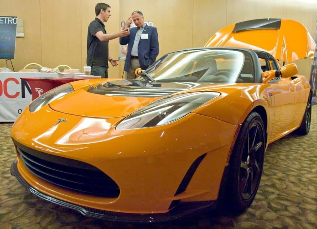 2011-01-znac48dka-tesla-motors-mc3a1-trc5benc3ad-hodnotu-tc3a9mc