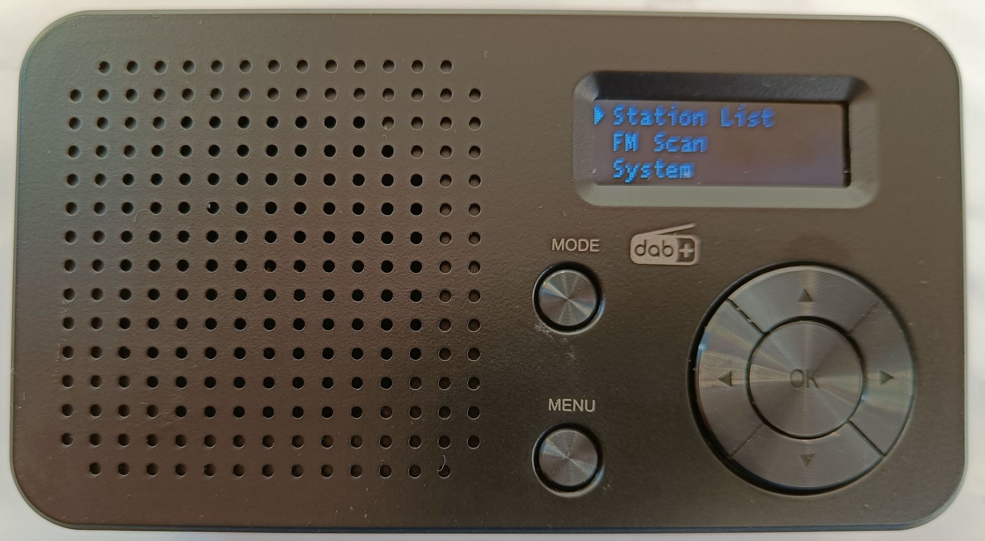 DAB+ přijímač Telestar Top 100