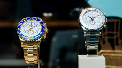 Náhledový obrázek - Zlaté rolexky letos zdražily o desítky tisíc korun. Může za to hlavně prudce rostoucí cena vzácného kovu