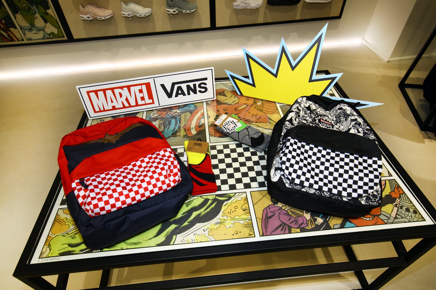 Jak se prodává streatwear a tenisky? Podívejte se