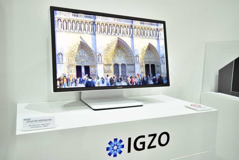 Prototyp 8K monitoru Sharp z roku 2016 na 27palcové úhlopříčce (Zdroj: PC Watch)