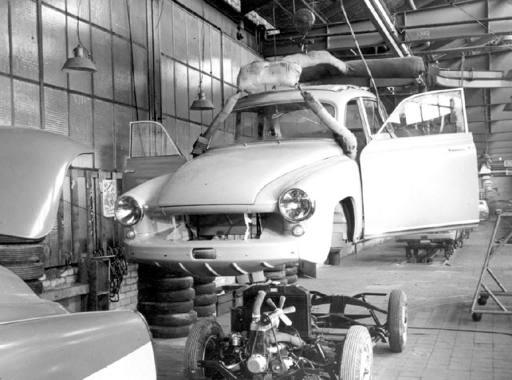 Počátky sériové produkce skutečně nebyly jednoduché…