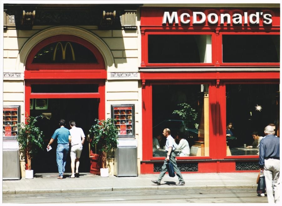 25 let McDonald's u nás