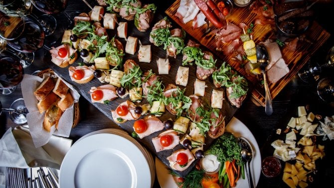 Oslava, Silvestr, jednohubky, fingerfood