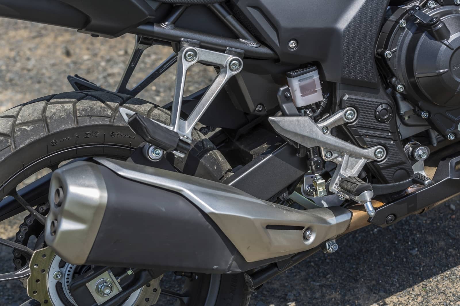 2020-08-aDMB2019_HondaCB500X-9964.jpg