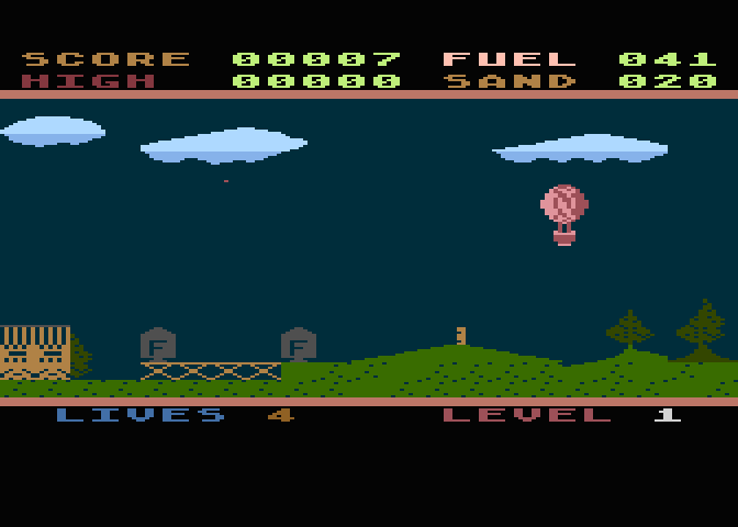 Hra Up Up and Away využívá textový režim GR.1 a navíc i spritovou grafiku.