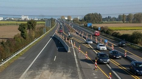 Náhledový obrázek - Dálnice bez soutěže? Firmě Cintra se ve střední Evropě daří