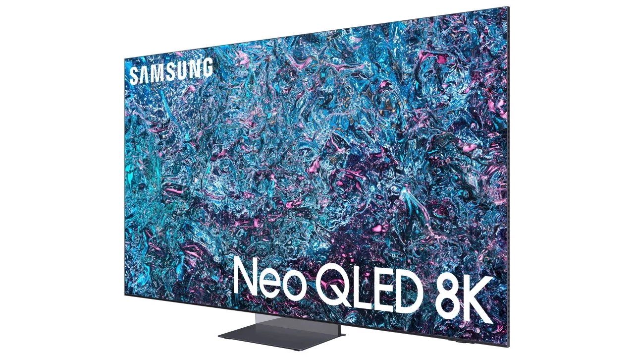 Jeden z představených televizorů pro rok 2024.