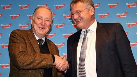 Náhledový obrázek - Alternativa pro Německo si zvolila vedení. V čele stanou Meuthen a Gauland