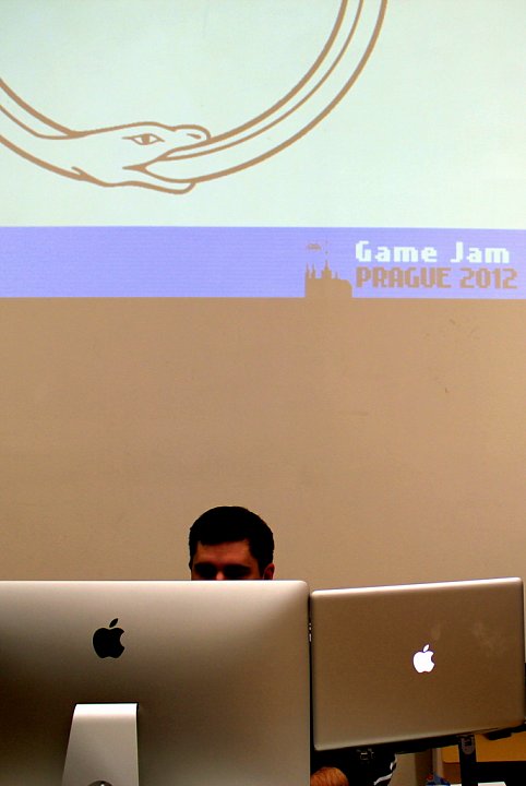Fotografie z druhého ročníku Game Jam Prague 2012