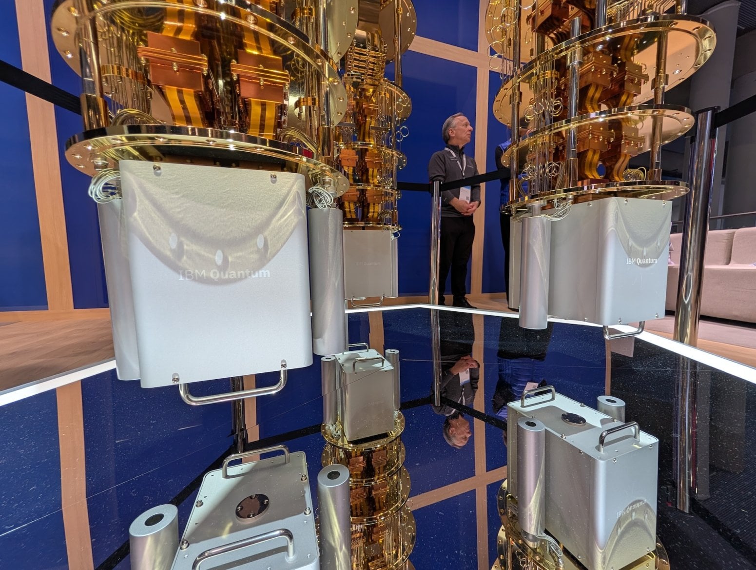 Kvantový počítač IBM Q System Two