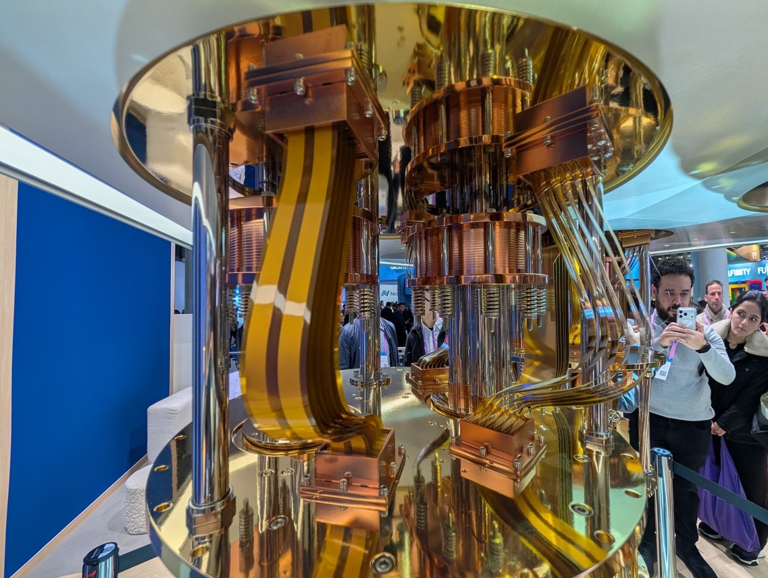 Kvantový počítač IBM Q System Two