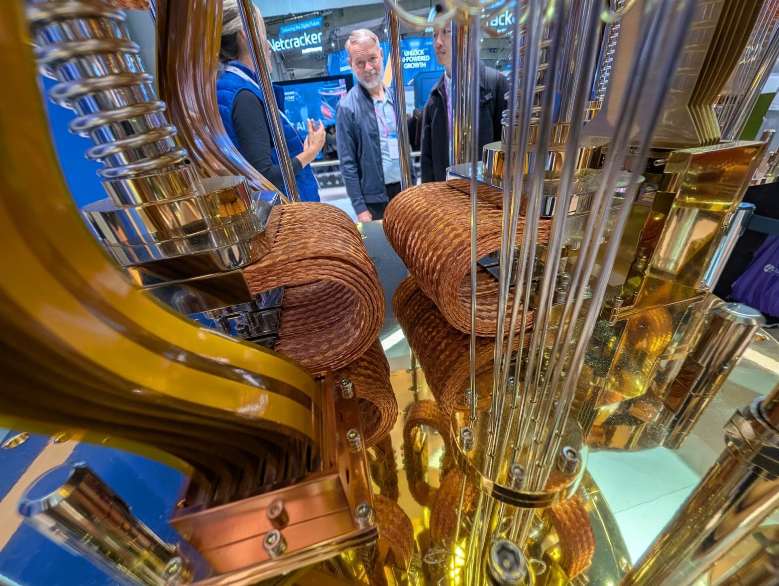 Kvantový počítač IBM Q System Two