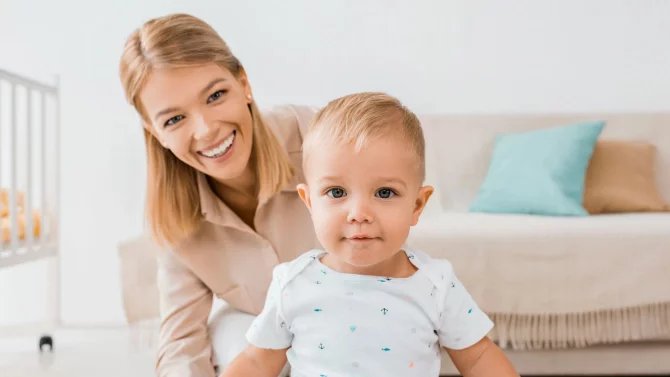 Péče o dítě se začne započítávat do důchodu dalším lidem