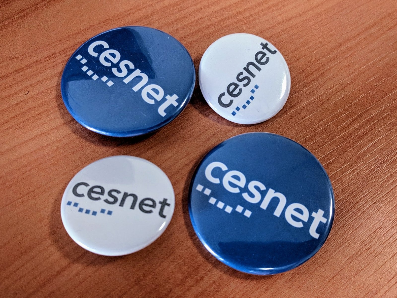 Nové logo CESNET