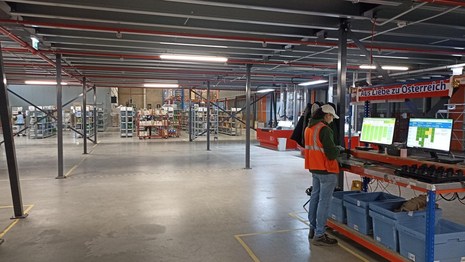 Distribuční centrum společnosti Rohlík ve Vídni