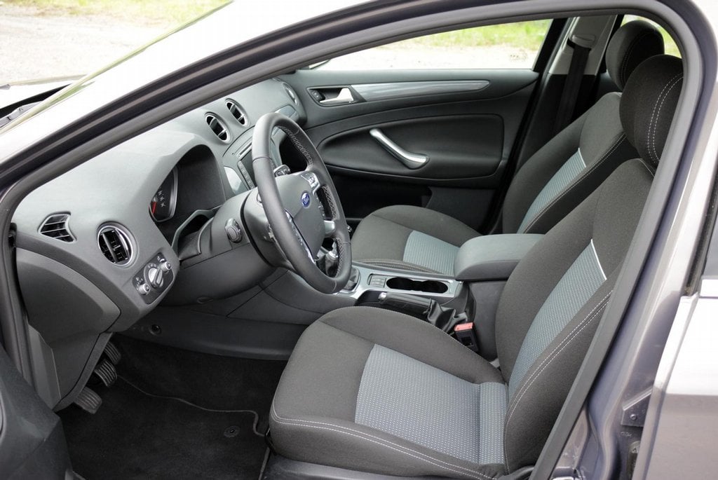 2009-09-ford-mondeo-kombi-1-6-ecoboost-13.jpg