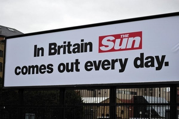 2012-01-murdoch-vydc3a1vc3a1-novc3bd-tc3bddenc3adk-the-sun-on-su