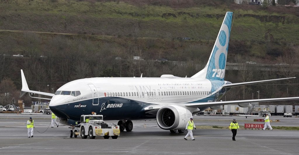 2012-05-test-novc3a9ho-letounu-boeing-737-max-c48dtk-1.jpg