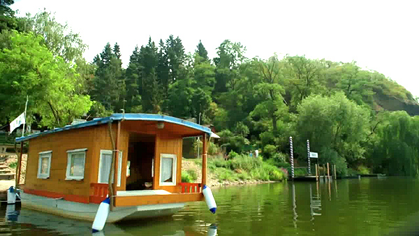 Ukázky z prvního dílu seriálu Přístav