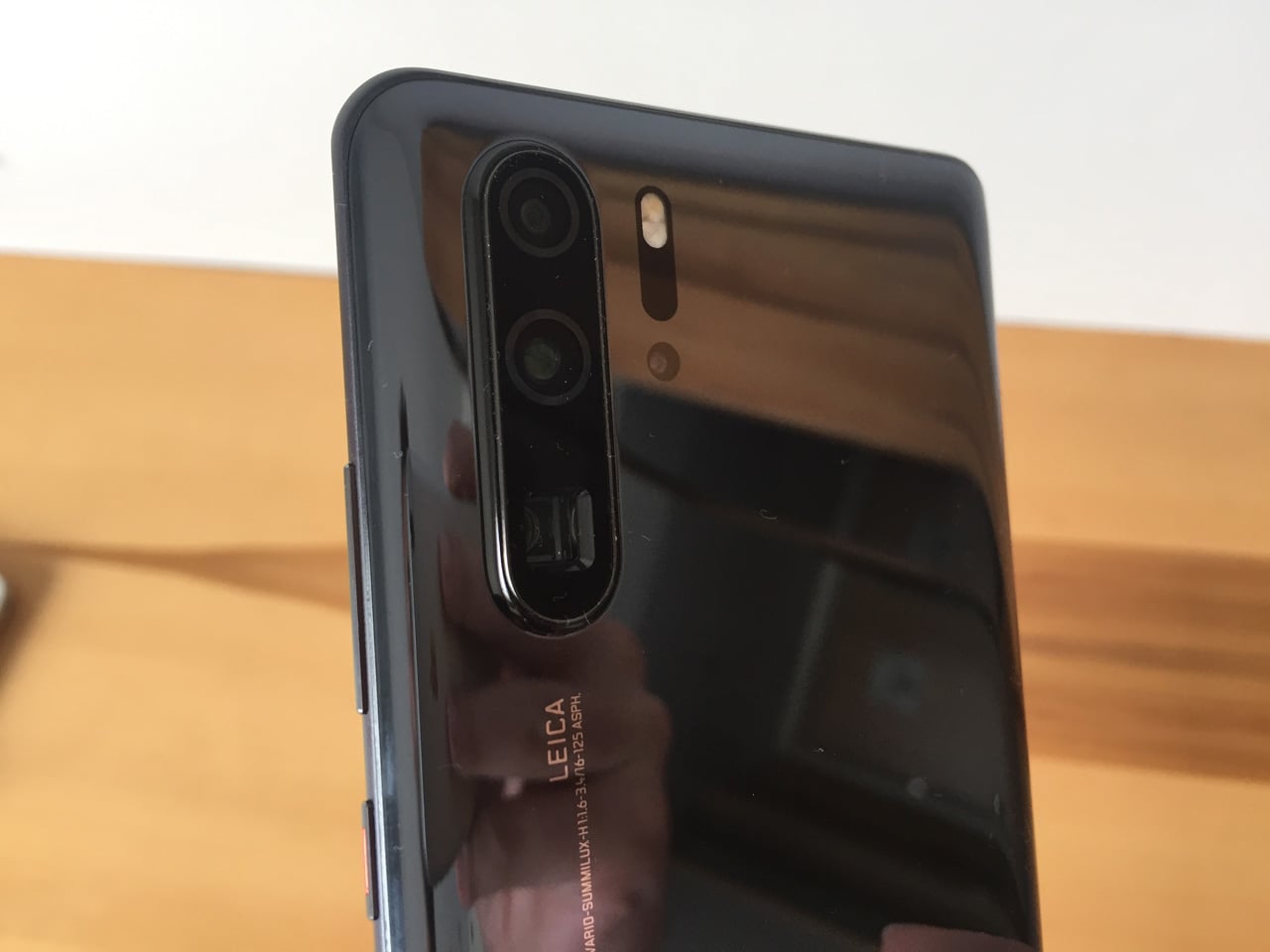 Chytrý telefon Huawei P30 Pro