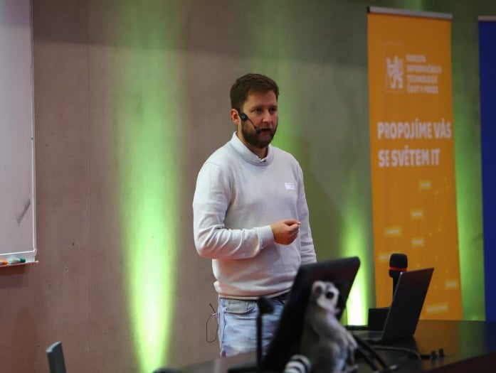 Autor: Gabriel Seidl LinuxDays 2025 neděle