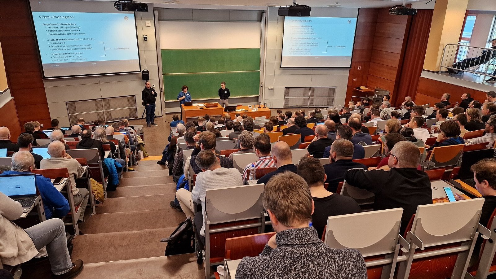 Seminář o bezpečnosti sítí a služeb 2023