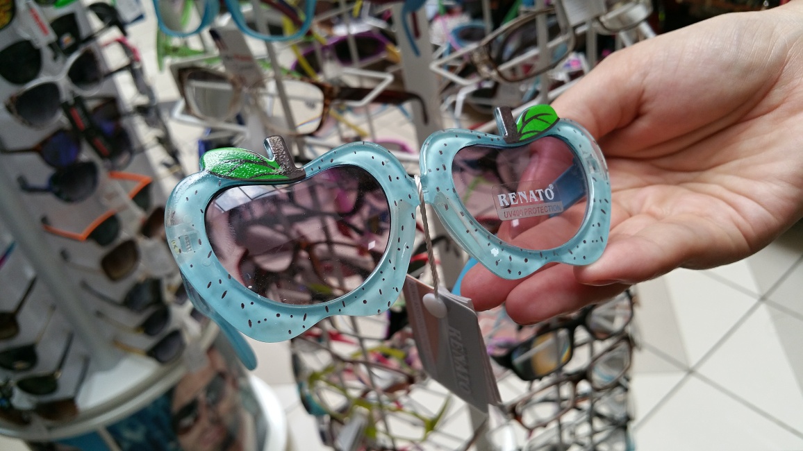 Dětské brýle z AZ Fashion World: světlejší skla jsou pro děti lepší než tmavá