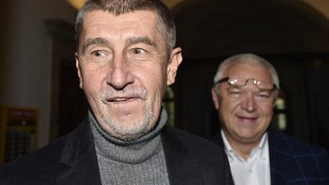 Náhledový obrázek - Babiš už nebude jednat se STAN a TOP 09. Vládu s důvěrou chce do Vánoc