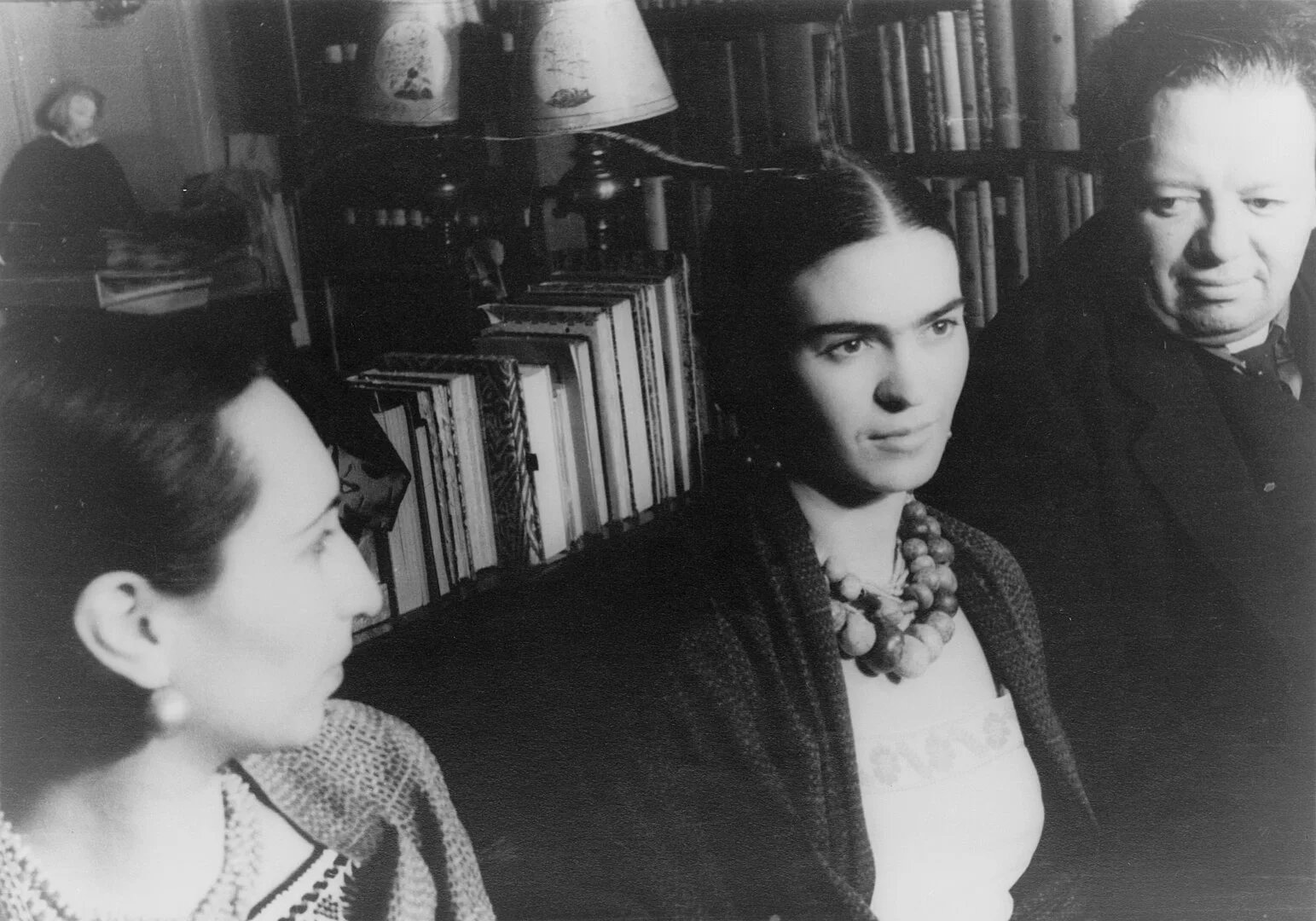 Malu Block, Frida Kahlo (25 let) a Diego Rivera