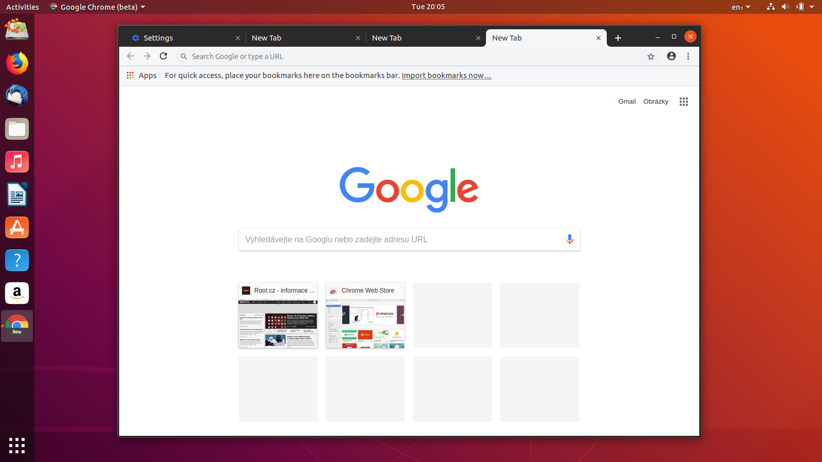 Všimněte si zaoblených oušek panelů a také malého plus, které už nemá podobu samostatného tlačítka.