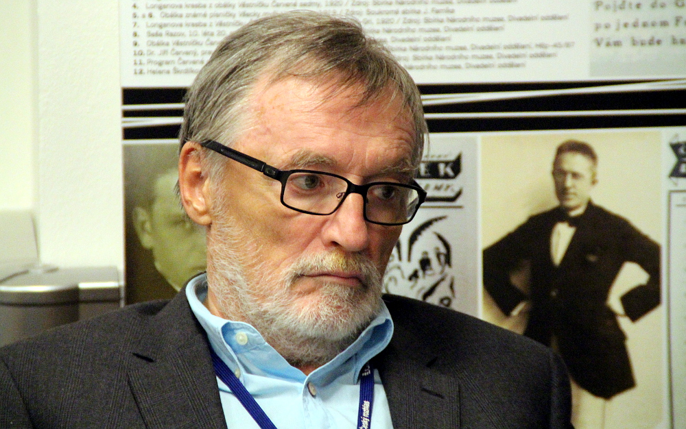 Jak Rada Českého rozhlasu nezvolila prozatímního ředitele