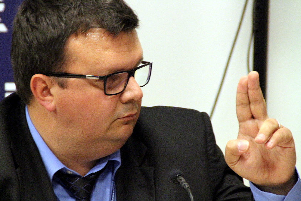 Jak Rada Českého rozhlasu nezvolila prozatímního ředitele