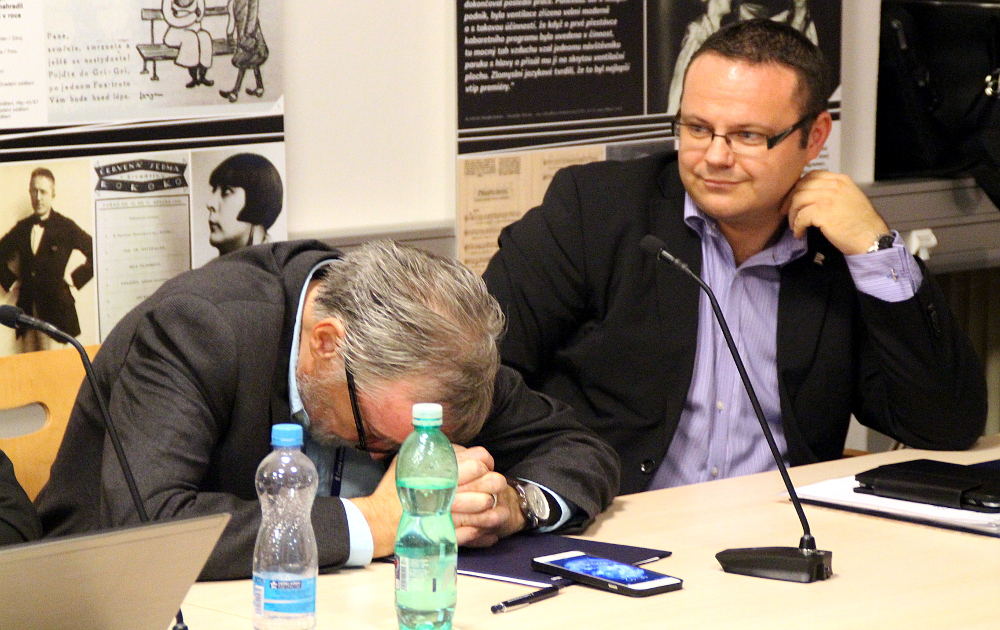 Jak Rada Českého rozhlasu nezvolila prozatímního ředitele