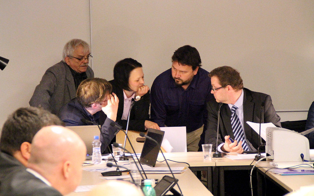 Jak Rada Českého rozhlasu nezvolila prozatímního ředitele