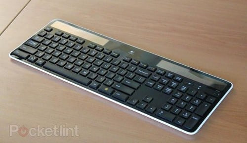 Logitech K750