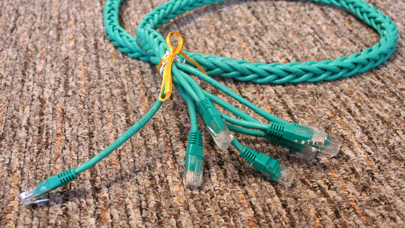 Pomlázka z UTP kabelu