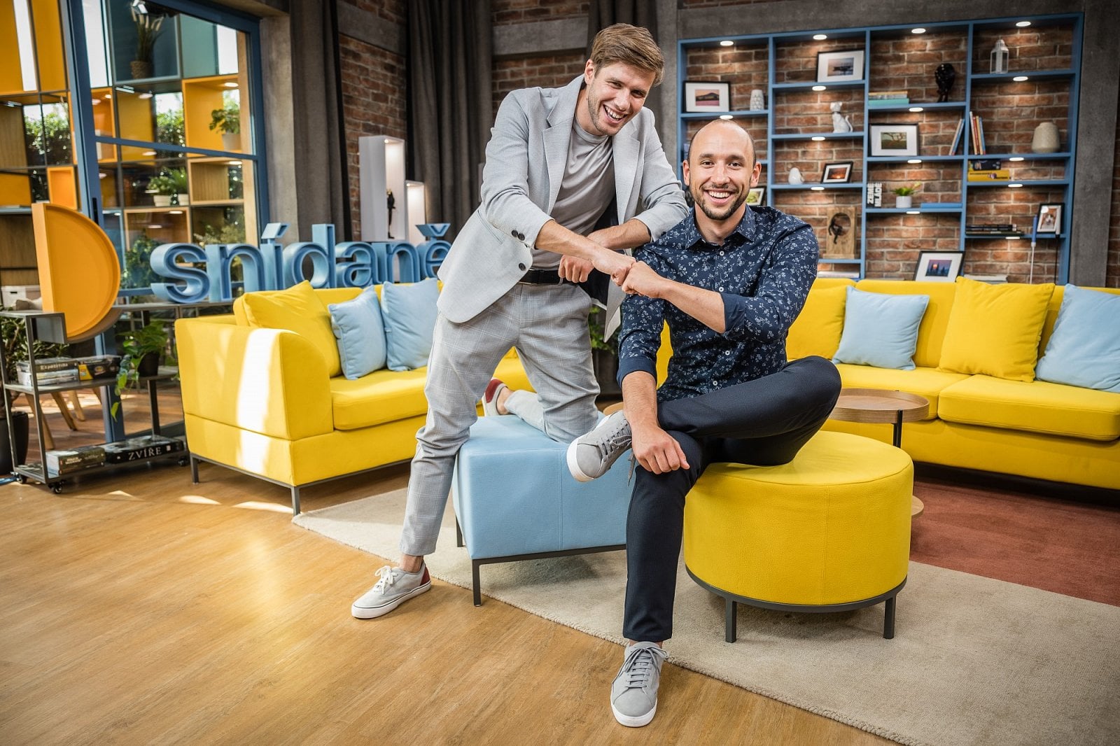 Studio Snídaně (2022)