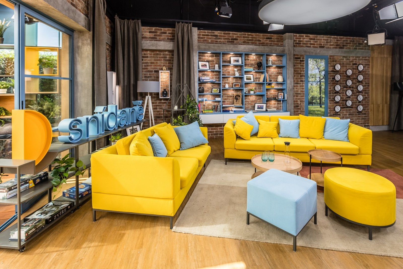 Studio Snídaně (2022)