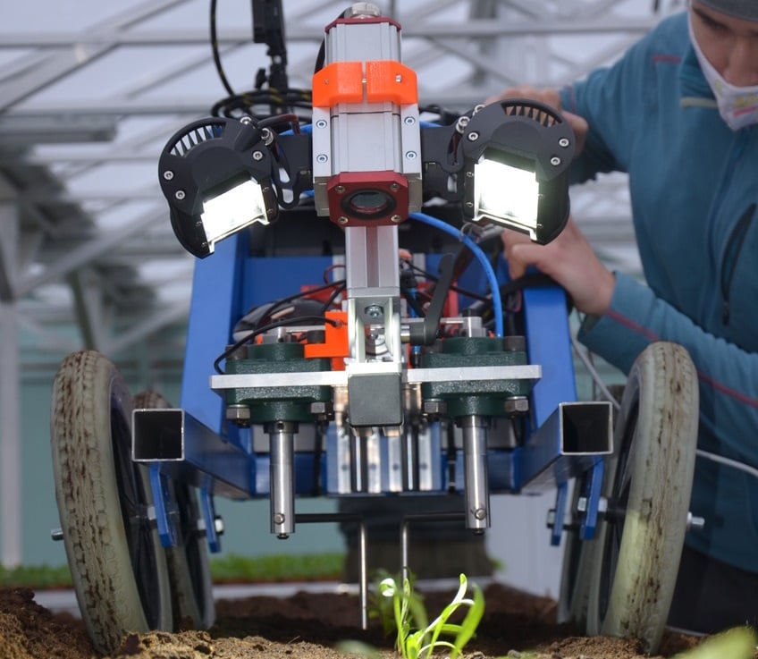 Robotická plečka startupu Ullmanna.