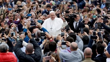 Náhledový obrázek - Jemen, Súdán, Venezuela. Papež v poselství Městu a světu vyzval k ukončení konfliktů